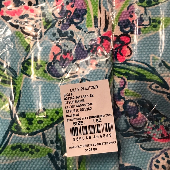 NWT Lilly Pulitzer Lilly’s Lagoon Tote Bag - Picture 3 of 6